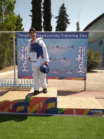 tkd14520263 Small