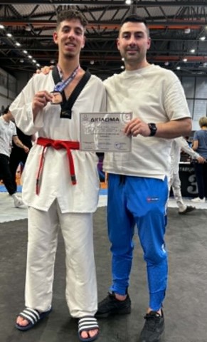 tkd14520265 Small