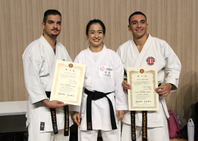 pelekis5 Small