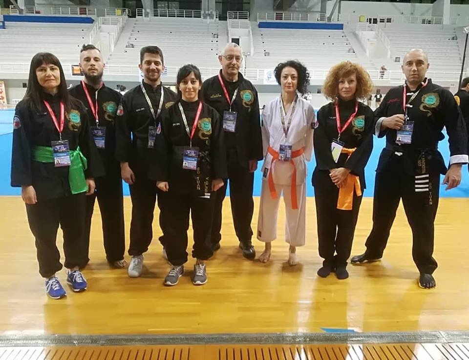 &Epsilon;&pi;&iota;&tau;&upsilon;&chi;ή&sigmaf; &epsilon;&pi;ί&delta;&epsilon;&iota;&xi;&eta; &tau;&omicron;&upsilon; "BO TUAN KUNG FU" &sigma;&tau;&omicron; 18&omicron; &phi;&epsilon;&sigma;&tau;&iota;&beta;ά&lambda; &Pi;&omicron;&lambda;&epsilon;&mu;&iota;&kappa;ώ&nu; &Tau;&epsilon;&chi;&nu;ώ&nu;