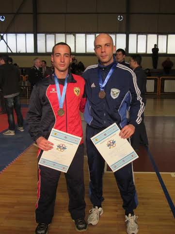 kosmidis201214