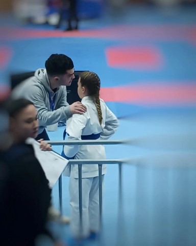 XRISTOU7 Small
