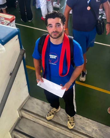 XRISTOU9 Small