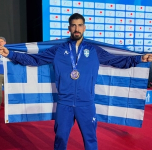 Ο Στέφανος Ξένος έγραψε ιστορία στο Ευρωπαϊκό Πρωτάθλημα Καράτε 2026