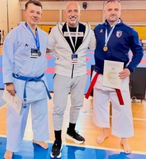 Διακρίσεις του Α.Σ. ΔΙΑΛΛΟΣ Karate Club στο Πανελλήνιο Πρωτάθλημα Ανδρών - Γυναικών &amp; Βετεράνων