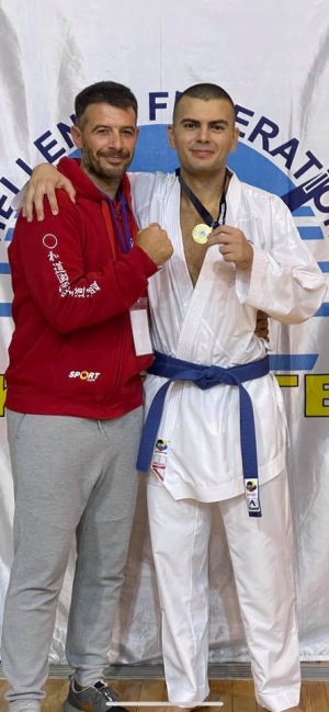 SUZUKI DOJO: Πρωταθλητής Ελλάδος ο Βασίλης Βρούτσης στο Πανελλήνιο Πρωτάθλημα Καράτε 2021